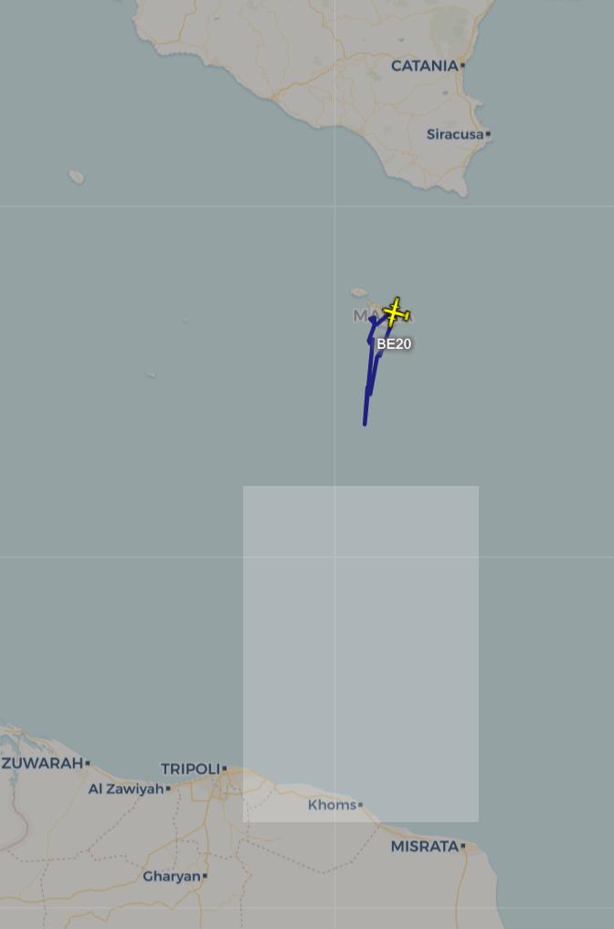 scandura's tweet photo. @RadioRadicale 3โฃ
2019-08-05
1549z โฑ๏ธ 17:49 CEST
๐ฉ๏ธ AFM ๐ฒ๐น Armed Forces of Malta B200 #AS1731, descending for Luqa airport,
4 hours in flight over SAR area.
๐ without full traceroute ๐
TBC #migrants #Libya #migranti #Libia https://t.co/Si19jU6IIF