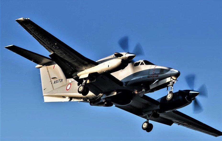 scandura's tweet photo. @RadioRadicale 3โฃ
2019-08-05
1549z โฑ๏ธ 17:49 CEST
๐ฉ๏ธ AFM ๐ฒ๐น Armed Forces of Malta B200 #AS1731, descending for Luqa airport,
4 hours in flight over SAR area.
๐ without full traceroute ๐
TBC #migrants #Libya #migranti #Libia https://t.co/Si19jU6IIF