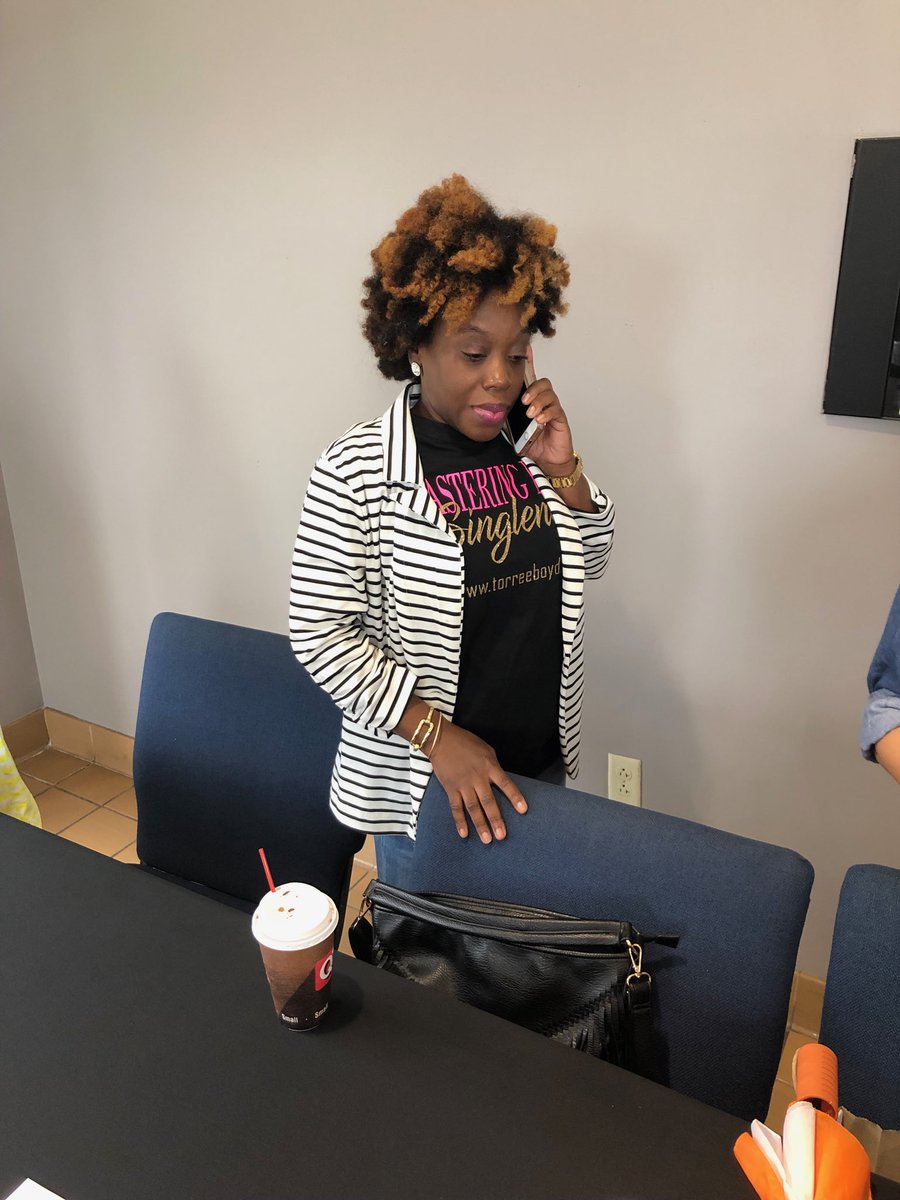 TorreeBoyd's tweet photo. #Singles... she not worried about a THANG!!! She is mastering her Singleness!!!! Get your t-shirt today at https://t.co/ZSpT9HlCfU
#MasteringYourSingleness 
#BooedUpWithGod https://t.co/iEukERvf9X