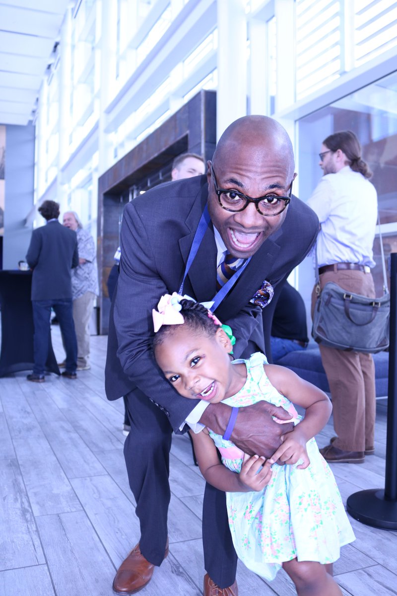 AbeMHudsonJr's tweet photo. My daughter is my pride and joy!!! She's one of the reasons I'm working to make the Mississippi Delta a better place. This isn't just about us; it's about those coming after us, too. Vote Hudson for House on Tuesday, August 6th!!! #MSDelta #HudsonForHouse #TogetherWeWill https://t.co/9YIbkg5Het