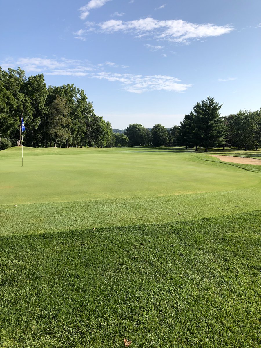 leegolfer2000's tweet photo. Final round of the 54th Iowa Senior Women’s Amateur Championship at Oneota Golf &amp; Country Club. Another Great day for the women to play some great golf! https://t.co/rtXVM1iEhm
