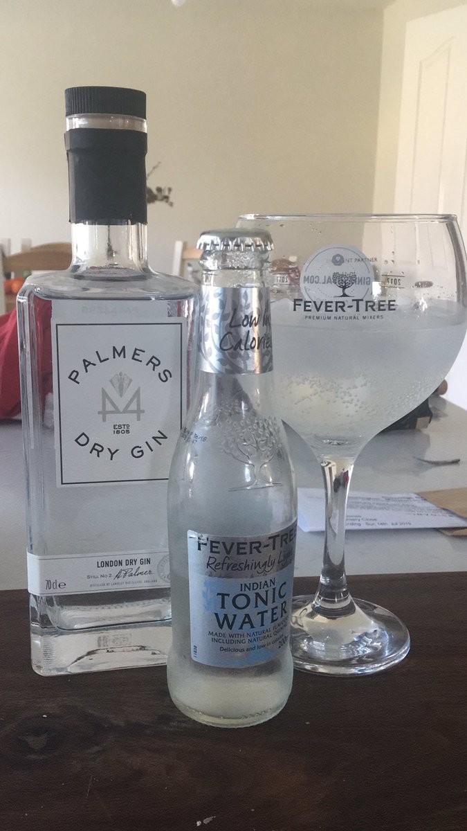 Sam_Jones18's tweet photo. A cheeky @palmersgin from @LangleysGin 😋 https://t.co/E0sLceS4Il