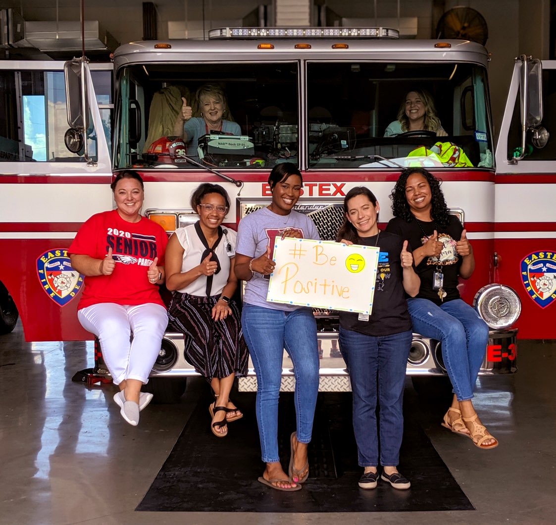 MrsByrd_GE's tweet photo. Summer is over! A new school year has begun! The kinder team is on 🔥 and committed to being positive! #CubCommUNITY #BePositive @HumbleISD_RCE https://t.co/WIoiqKMXxk
