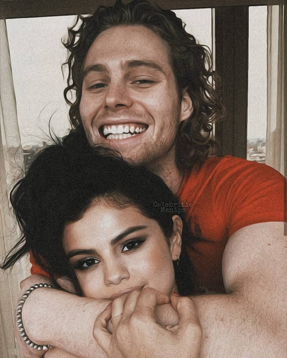 HARLEYiSOVER's tweet photo. hi. wanted to share some cute pictures of me and my wife. love you ❤️ https://t.co/aSXGvDEY1a