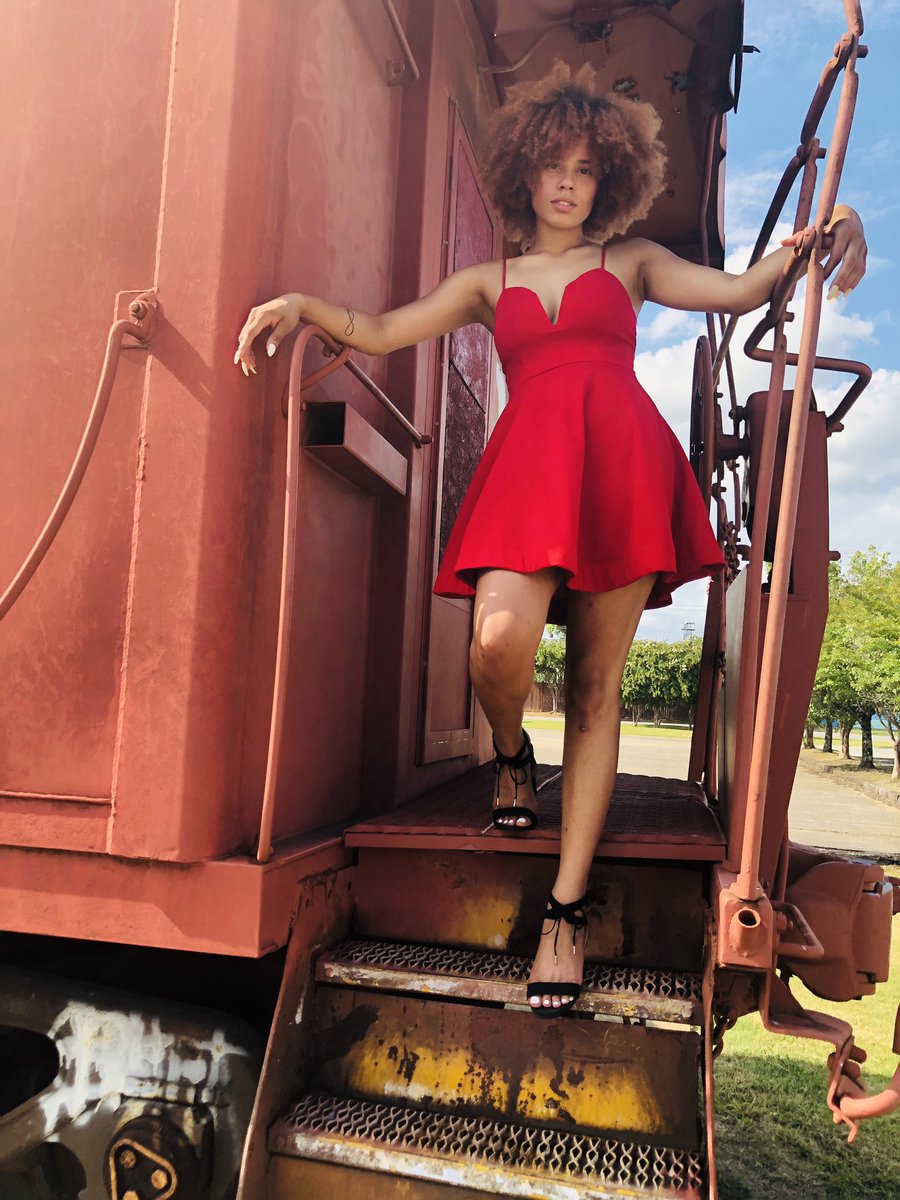 justjayec's tweet photo. Firecracker 🥵❤️ https://t.co/4w0Mks2zTD