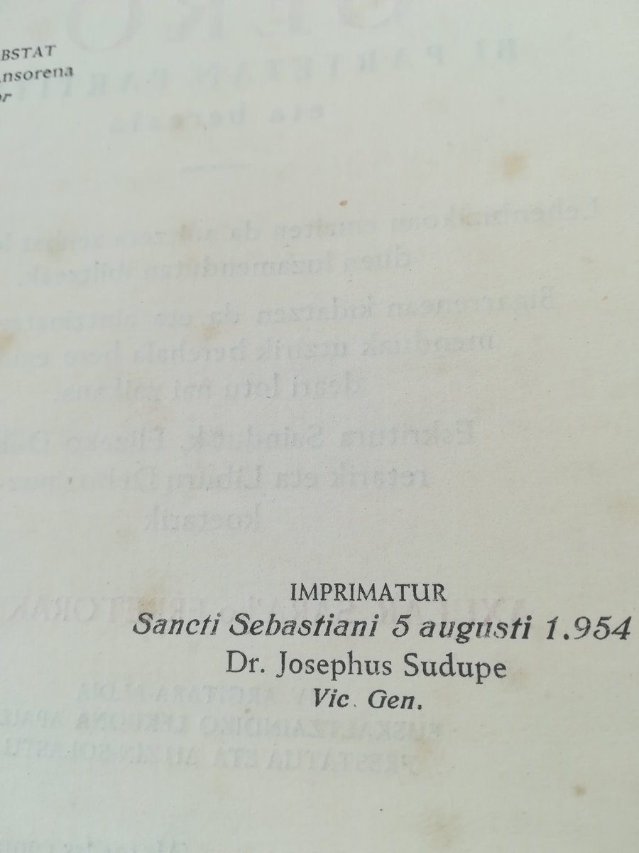 GKoitz's tweet photo. Kasualitate hutsa. #Axular|ek idatzitako #Gero liburua gaurko egunez argitaratu zan, 1954an, #ManuelLekuona|k prestatutako argitalpenean. https://t.co/4GWM4suL1J