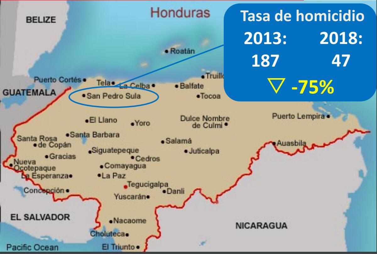 MarcoMidence's tweet photo. 2014-2019:
-23 extradiciones
-6,143 detenidos por tráfico de droga y 4,839 por extorsión 
-19 narcolaboratorios destruidos 
-259 pistas inhabilitadas 
-18,733 kg de cocaína incautados 
-14,800 armas decomisadas 
-500 bandas desarticuladas
¿Hechos o palabras?#AdelantePresidenteJOH https://t.co/MoWrszyw5t