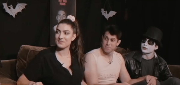ComedyCake's tweet photo. Video Licks: Beauty Tips and More with @rclbeauty101 in This #NeonDemon Viewing Episode of @NextDoorHorror #hydration #poutperfect #clothesswap #DemonicDan #Gabe https://t.co/BbFYXzCbud https://t.co/gxbfhmhFcC