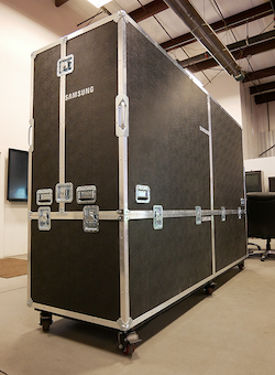 SamsungBizLED's tweet image. Our all-new portable LED display dazzles audiences anywhere &amp;amp; everywhere. Check out our blog post on the Ascent Display: ow.ly/34ua50vlLEt
#digitalsignage #LEDdisplay #PortableLED @Samsung