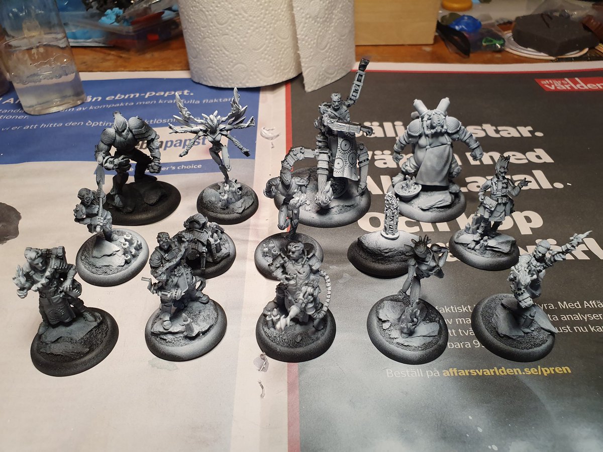 SlimKrueger's tweet photo. Have finally gotten some progress on my next project, "Playing with fire". It's inspired by the story where Velocity burned up and I will try to use OSL (which I'm NOT used to). Really happy so far! #guildball https://t.co/vrVWl2Mp2X