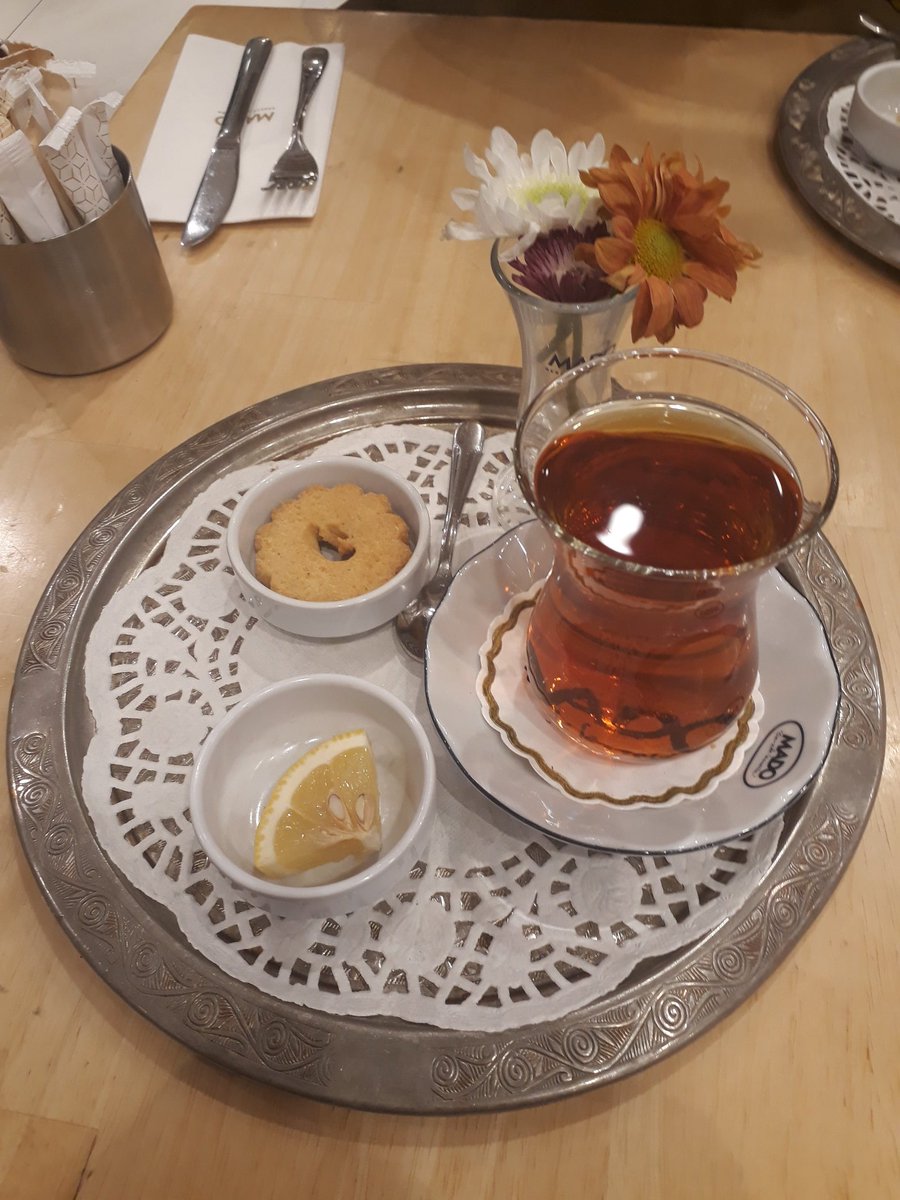 KhirallahRym's tweet photo. Bonne soirée #Turkish_Tea https://t.co/x0oaM73X81