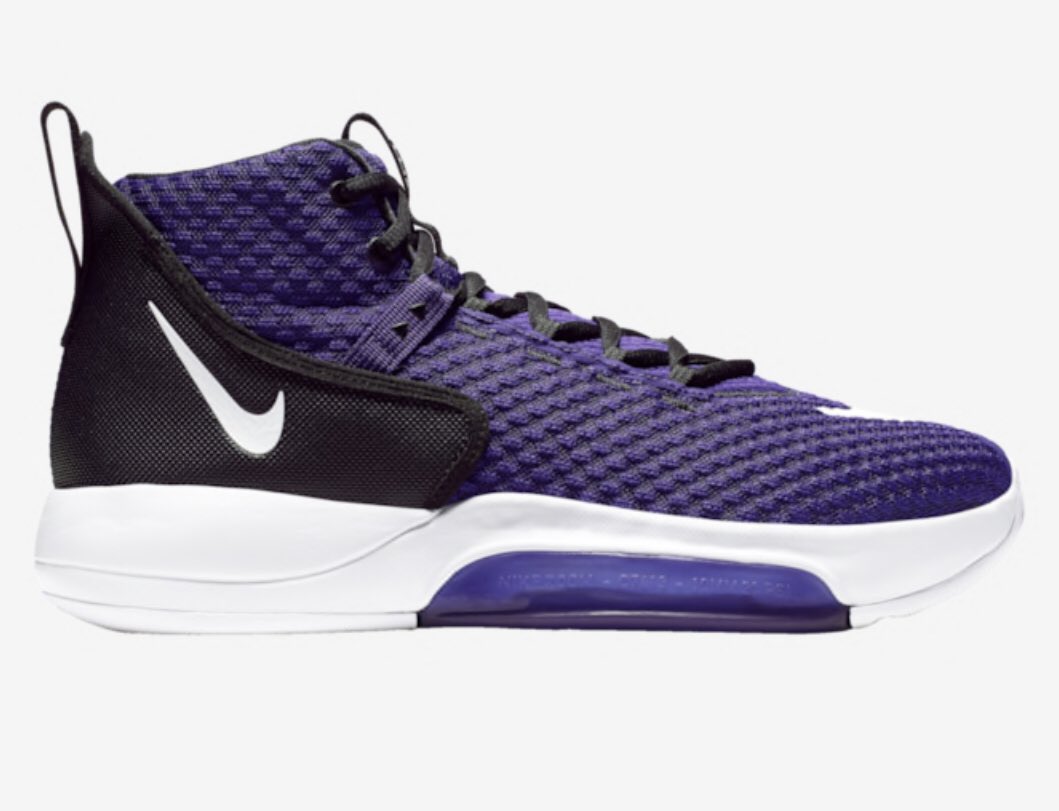 eastbay nike zoom rize