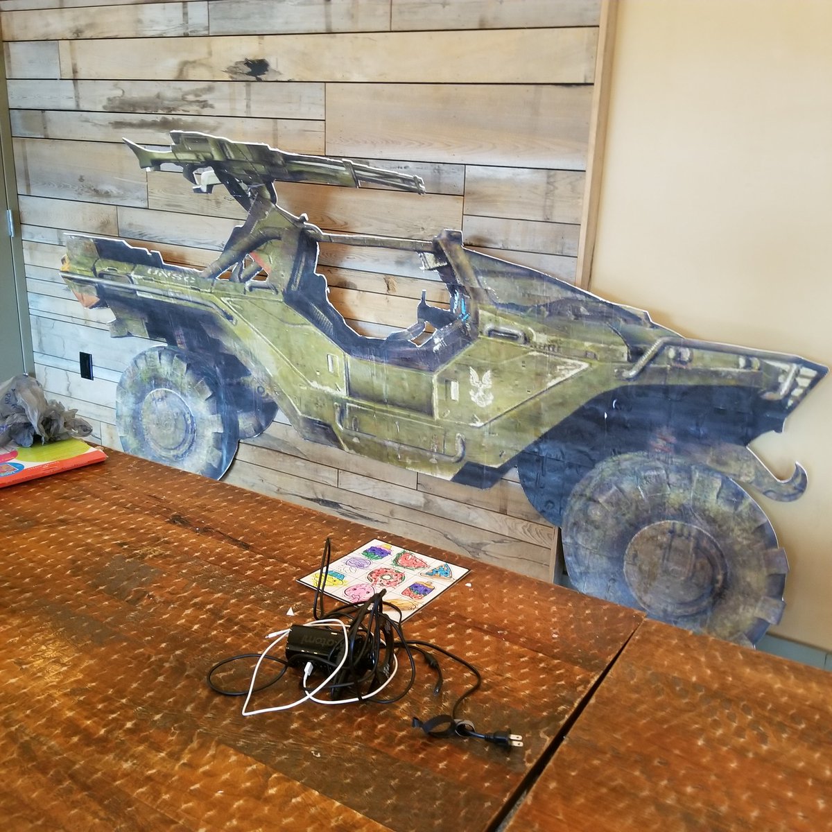 HeyMisterRyan's tweet photo. We made a giant @Halo warthog that was too big to transport to #GAAMShow...so it's staying right here for a few days. ๐คฃ https://t.co/gAJNoRzvfr