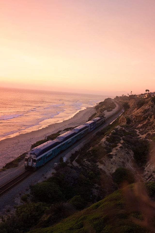 GoNCTD's tweet photo. Check out this beautiful photo of the COASTER taken by Leyna Nguyen (@leynaqnguyenphoto). Thanks for sharing, Leyna! https://t.co/gdweXyhIUW