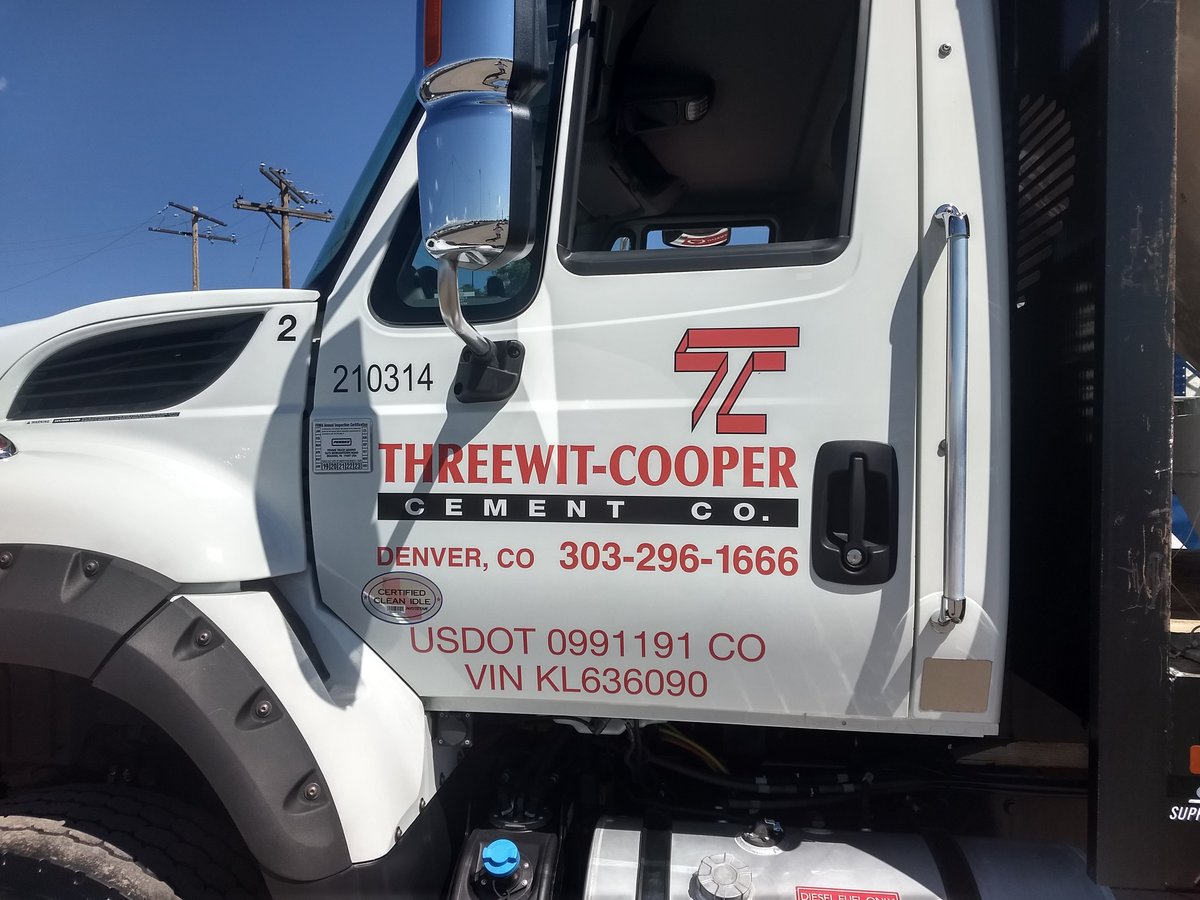 MasterWallInc's tweet photo. Master Wall® recently participated in the grand opening celebration for @threewitcooper new location in Ft Collins, CO. Master Wall materials are in stock and readily available for your next project.
#masterwall #wefinishstrong #buildingmaterials https://t.co/EzR1D2X5g4