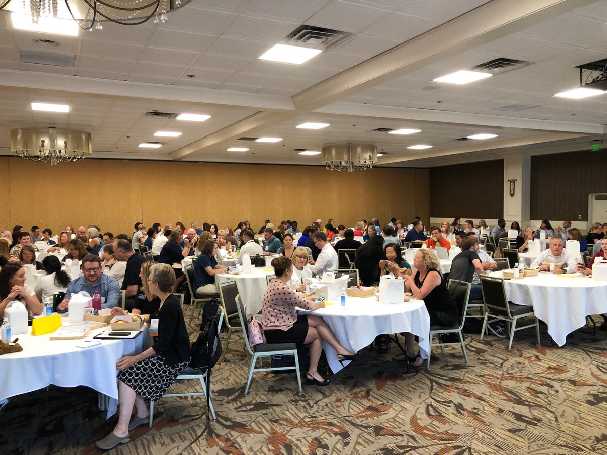 A huge and vibrant crowd is ready for the #nwheug 2019 opening session <a href="/heug/">HEUG</a>