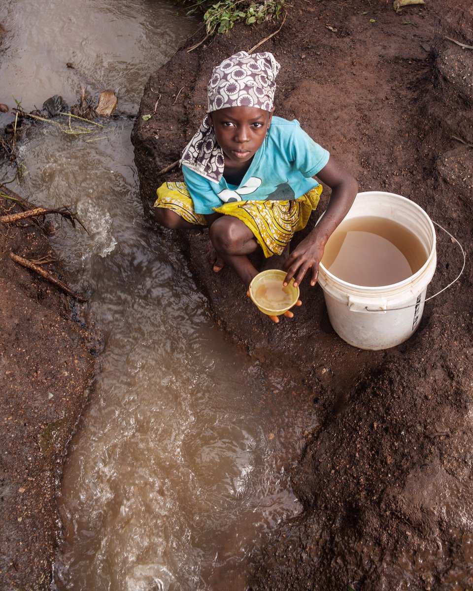 TheMayorOtu's tweet image. Guys! I need your help. My project “WATER OF KATAMPE “ just got a lifeline.
We need 5k Retweets for the great people at @Sterling_Bankng get Ruga katampe a borehole; a good source of clean drinking water!

Pls help Retweet 

GOD BLESS YOU ALL