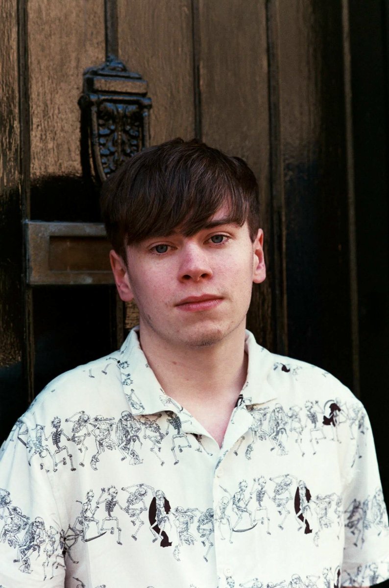 sean + jj // 📷 rosie sco 

ten days till tuts
bit.ly/2OCcFMd