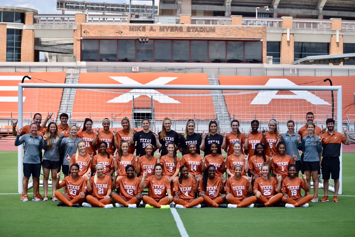 The 2019 TEXAS LONGHORNS are officially on the Forty Acres! #RAMPED