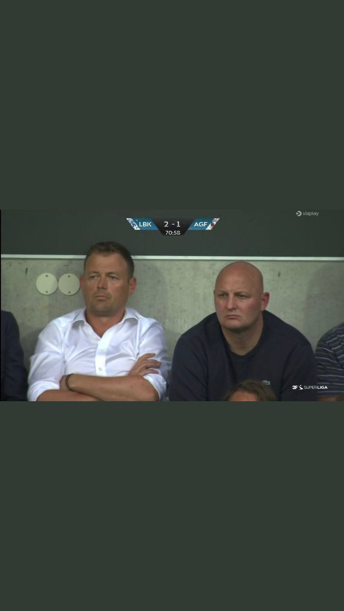 AagaardAsger's tweet photo. AGF-fans de seneste mange år: (Skud ud til @RandersRejsning for billede) #forzarfc #rfc #ultratwitteragf https://t.co/OqOQgfHLJa