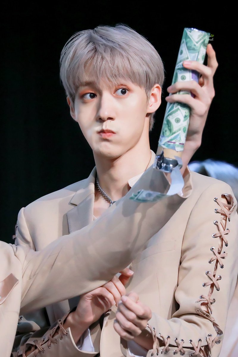 hun_forest's tweet photo. HQ📍 190720

동9도 너무귀여워서 ㅠㅠ✨

#KNK #크나큰 #김지훈 #지훈 #JIHUN #KIMJIHUN #지훈짱짱 
#동원 #이동원 #동원짱짱 https://t.co/ZRosjBKWrf