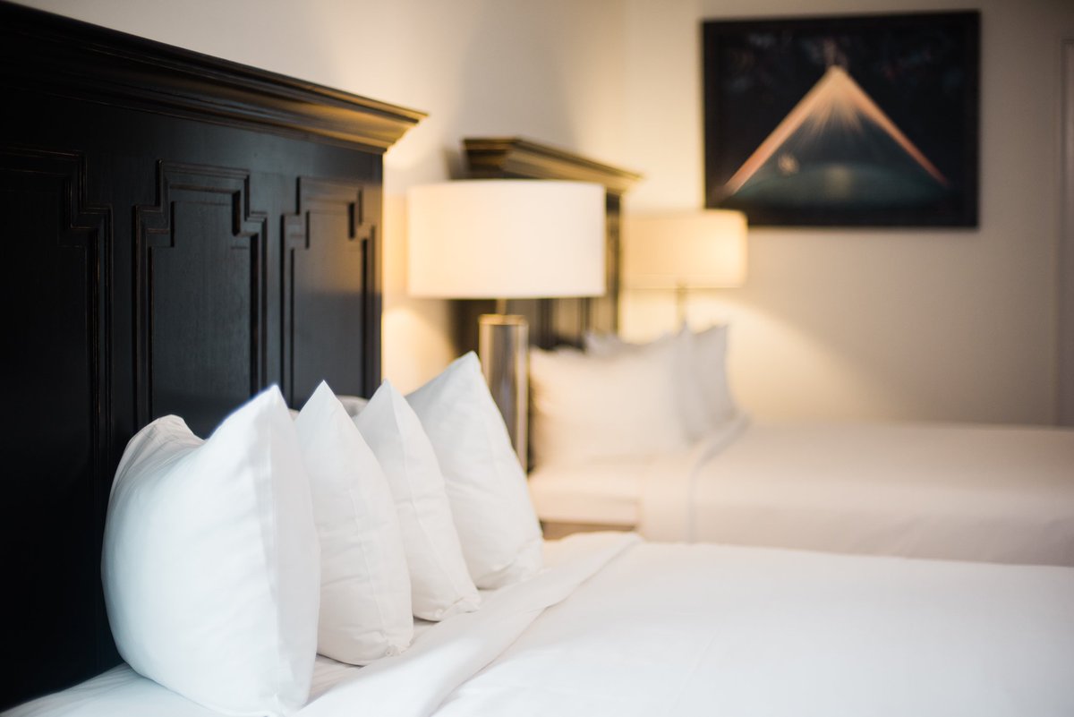 Royal Frenchmen Hotel & Bar tweet media