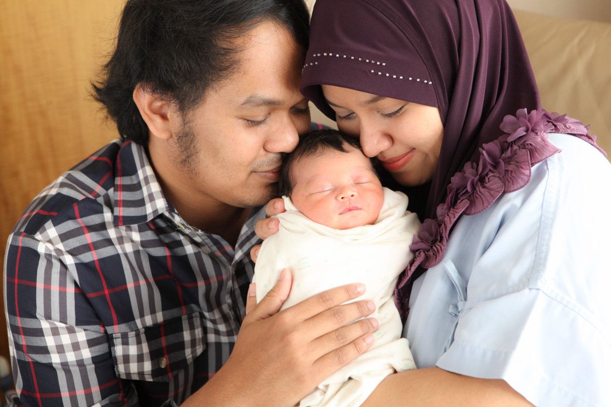 CGBI's tweet photo. Investing in family friendly policies is smart! Check out this new resource page from @UNICEF 
#WBW2019 #Breastfeeding #EmpowerParentsEnableBreastfeeding 

https://t.co/sJP3k74Wun https://t.co/TpavgmzxJs