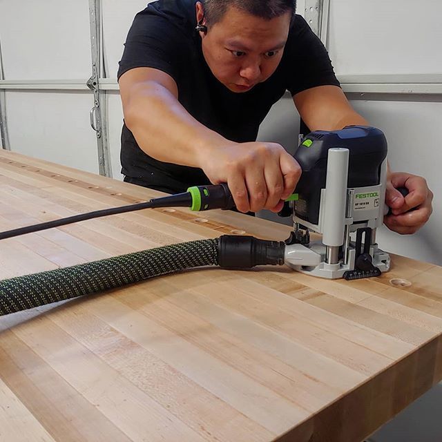 emarkathome's tweet photo. Bench holes for the dogs. Bench is 8 feet long. Holes are 4 inches apart. That's a lot of holes!
--
#builder #woodworking #workbench #customshop #motivationmonday #goals #emarkathome https://t.co/16ZoYKLeF6 https://t.co/hTUAHgvG1P