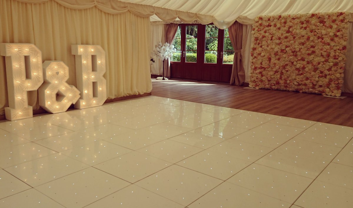 KmsWeddingHire's tweet photo. #Love our set up at @newlandhall  #flowerwall, #leddancefloor &amp; #lightupletter package  

#wedding #weddings #weddingdecor #weddingparty #weddingstyle #letters #lightupletters #letterlights #weddingdaychat #weddingplanning #weddingideas #weddinglighting https://t.co/takoch7ooK