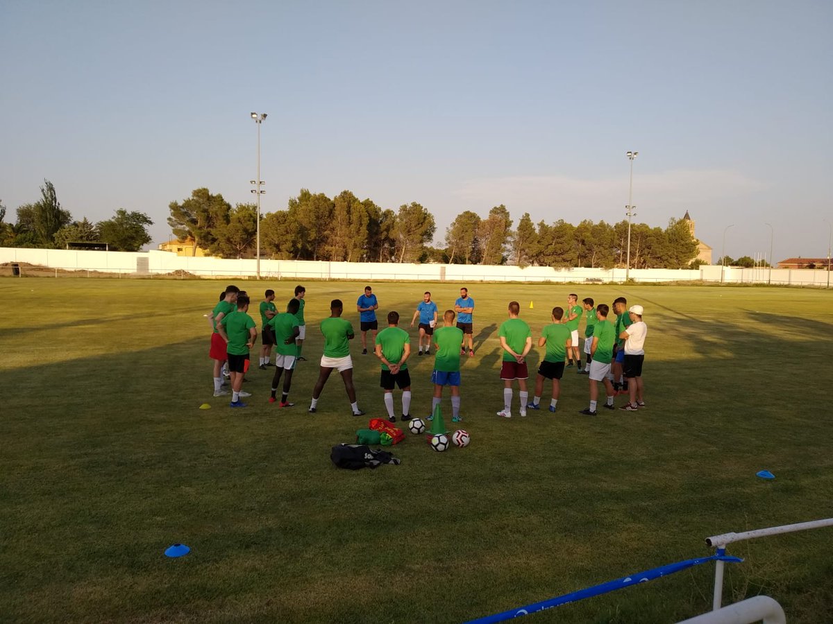 CDQUINTO tweet media