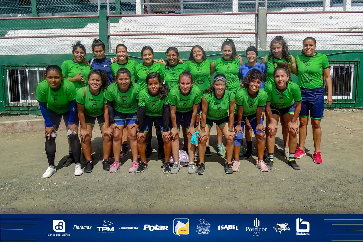 DelfinScF's tweet photo. ¡INICIAMOS!💪🏻
Luego del triunfo ante Fuerza Amarilla, nuestras chicas solo piensan en la pròxima final ante Guayaquil City de visita y por eso acá te dejamos las mejores postales de nuestro Lunes.
¡VAMOS!💙💛
#ElOrgulloDeManabí
#SuperLigaEc
#CetáceasDeCorazón https://t.co/cc0rGbm8MD