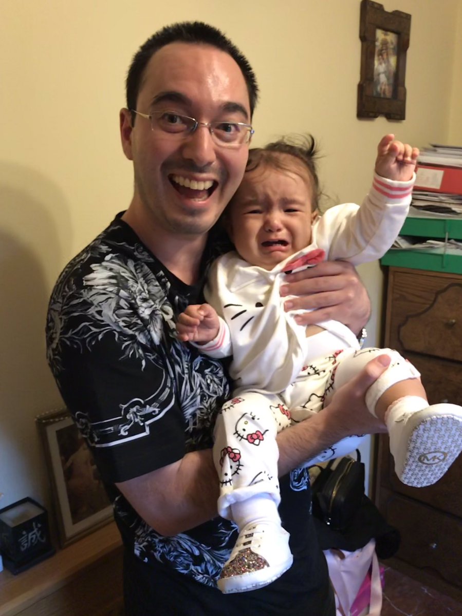WilliamKassouf's tweet photo. Fabulous Family Funday!
Itโs all shits n giggles โtil someone giggles n shits! Standard.
Winner winner joining uncle Willy for dinner! Weee!
9 months high like a boss! Booyah!
๐ค๐๐๐ช๐ถ๐๐โ๏ธ
#familyfunday
#shitsngiggles
#winnerwinner
#unclewilly
#9months
#9highlikeaboss https://t.co/5DcKNsHpYo