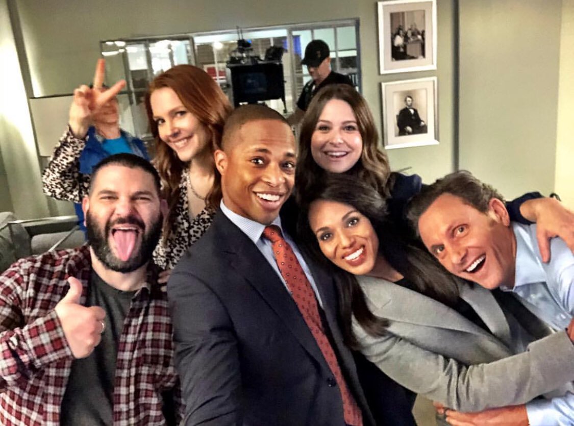 _terrybr's tweet photo. They were called to the photo ... when Kerry was clearly in Tony's lap. 👀 #terry https://t.co/ABwFcyrBJF