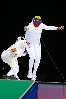 mineducacion_ve's tweet photo. ¡Felicidades Muchachos! Venezuela va de victoria en victoria en los Juegos Panamericanos de Lima 2019, en la disciplina esgrima los hermanos Rubén y Jesús Limardo obtienen medallas de oro y plata.  @psuvaristobulo @NicolasMaduro #DiálogoPazYVida @pinfantea https://t.co/H8ti8GPP1e