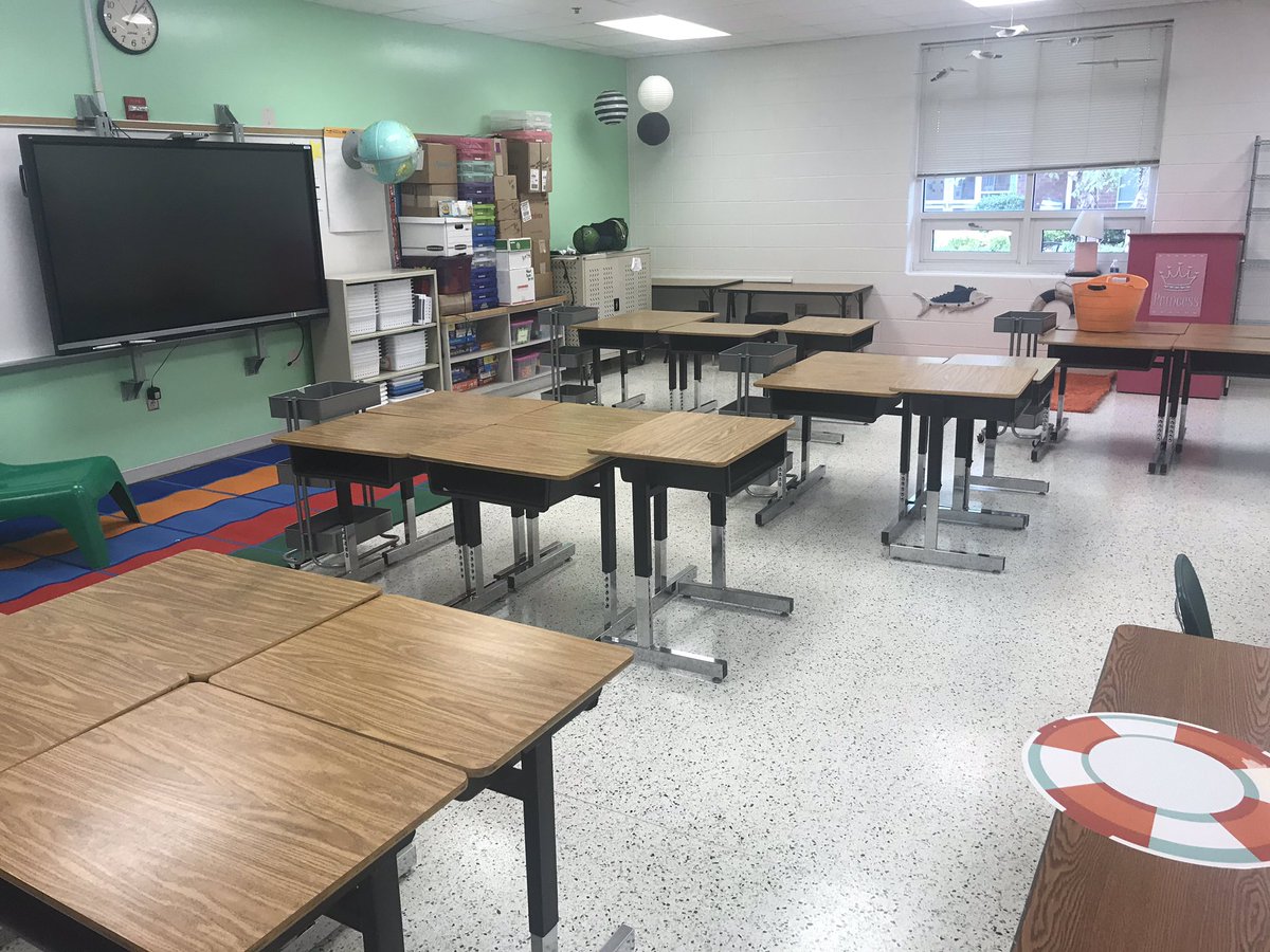 Hebert4thTeach's tweet photo. Enjoying a lunch date with my son after he helped me set up my room! It’s going to be a GREAT year when you start off this way! https://t.co/36QdlAX9Hd
