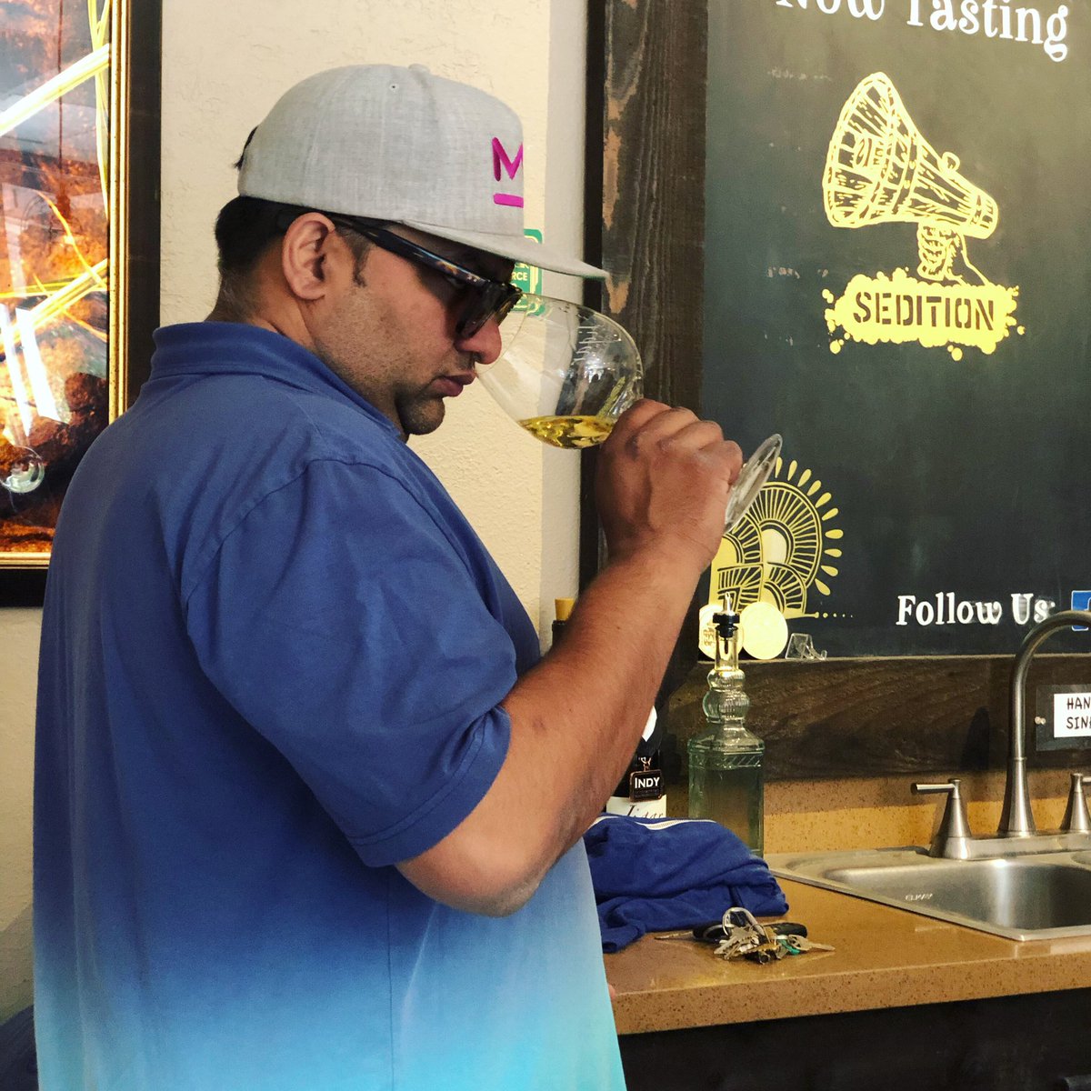 jigarwines's tweet photo. Quality assurance from the master himself! The Chardonnay is Jigar approved 🙌🏽 https://t.co/mwd1zdkpyd