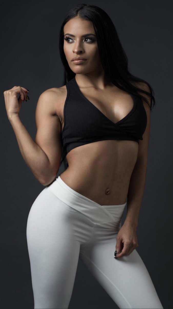 WaltChizz's tweet photo. I would be willing to break all the #DarkSideRules for @Zelina_VegaWWE https://t.co/HHXcQUtsdy