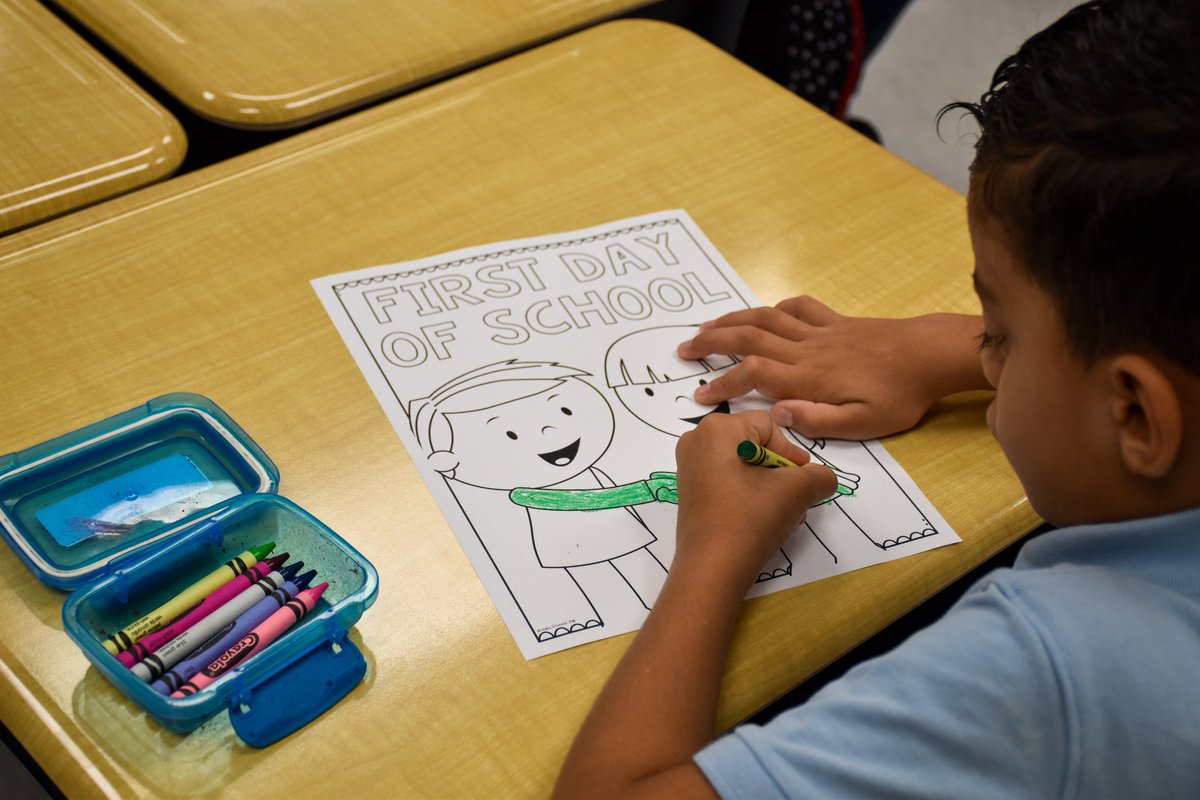 DeKalbSchools's tweet photo. And just like that, #FirstDayDCSD is complete! Check out more moments from today - https://t.co/MwA2rEcsRc https://t.co/9ZwG1KlCyw