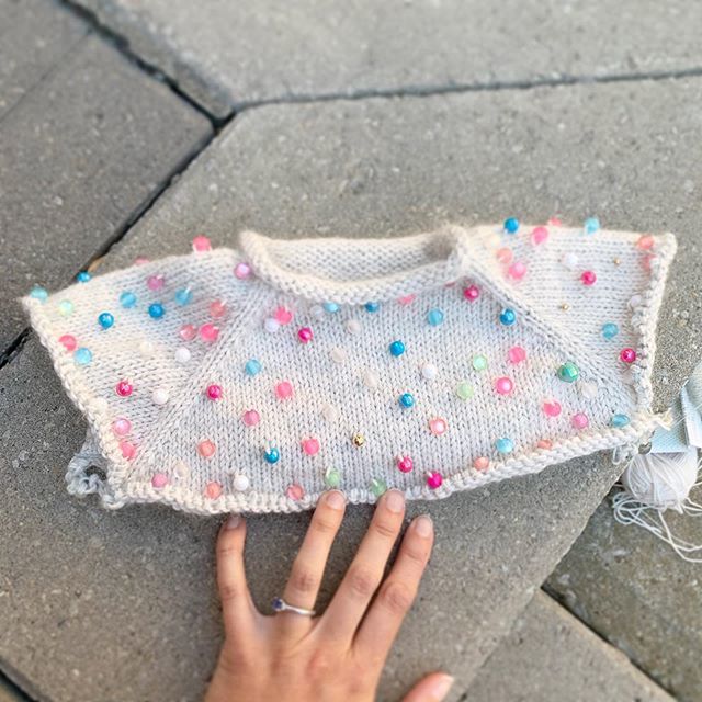 What once was a swatch is now a yoke! After swatching and deciding on the combination of two strands merino fingering and 1 strand mohair, I measured my gauge. Then I searched Ravelry for top-down seamless sweaters and filtered with my gauge. Lots of swe… ift.tt/2OGcVda