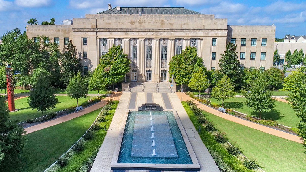 OKCforSoccer's tweet image. ⚠️ Tomorrow is the big day, #1OKC! We need as many of you as possible at City Hall at 9AM to show support for our multipurpose outdoor entertainment venue for #MAPS4!

[MORE INFO] → okc.gov/maps4

#ForCityAndClub // #Ideas4MAPS