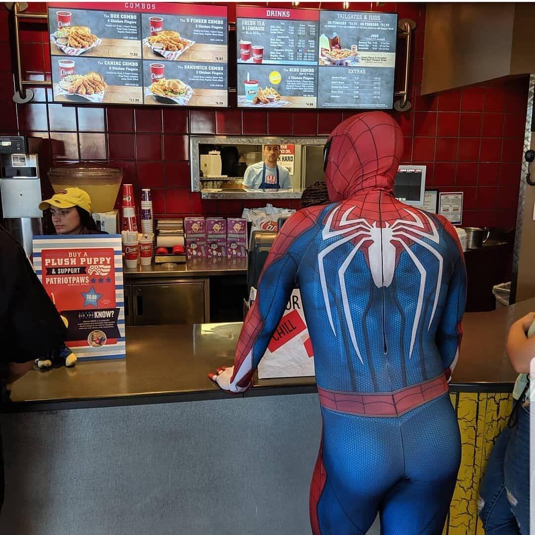 raisingcanes's tweet photo. With great chicken comes great responsibility.​

📷: @spidey.gonzales https://t.co/sN4MeljKD3