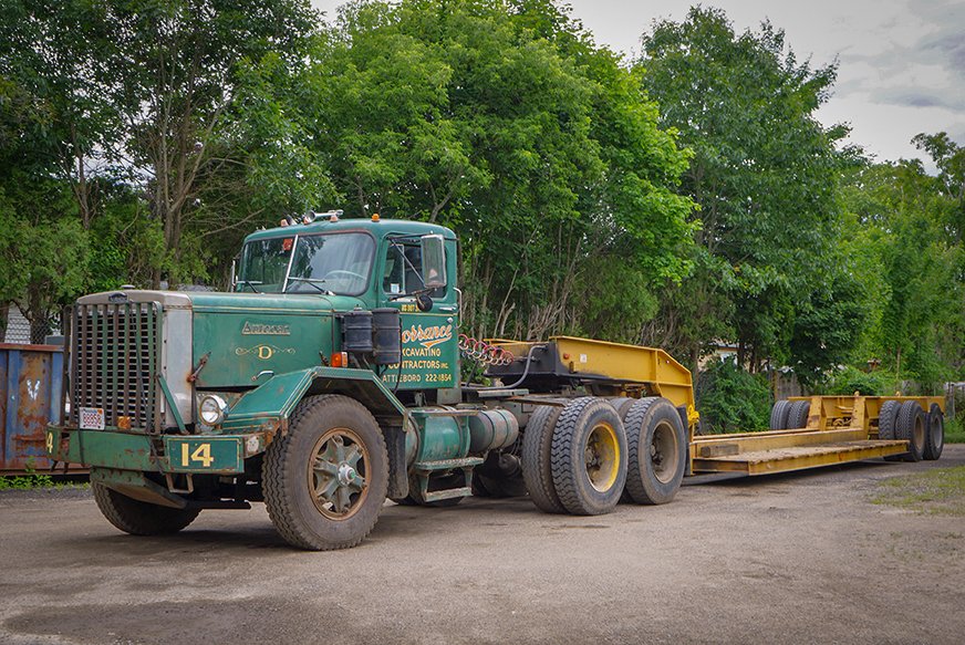 AutocarTruck's tweet photo. We found it: The source of the term "#badass". It's this #wicked #AutocarDC used by Dorrance Excavating in Norton, Mass, to move their heavy equipment. Check out https://t.co/nNCLSRCBKE to see more pics of this truck, thanks to our friend and master photographer Ryan Pedone. https://t.co/TSrSu4q8ut
