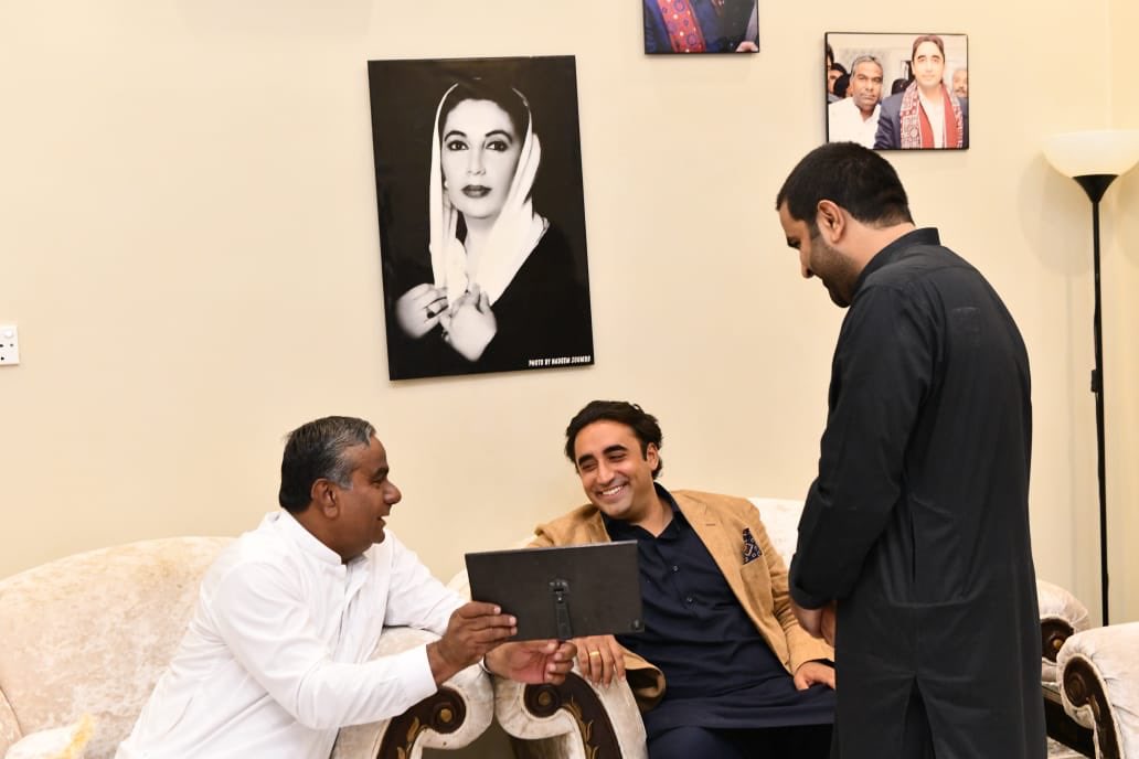 AslamShaikhLRK's tweet photo. My Respected Chairman @BBhuttoZardari ❤️ Thanks for the Respect you have always given to me &amp; my family. https://t.co/AvztcSuOuZ