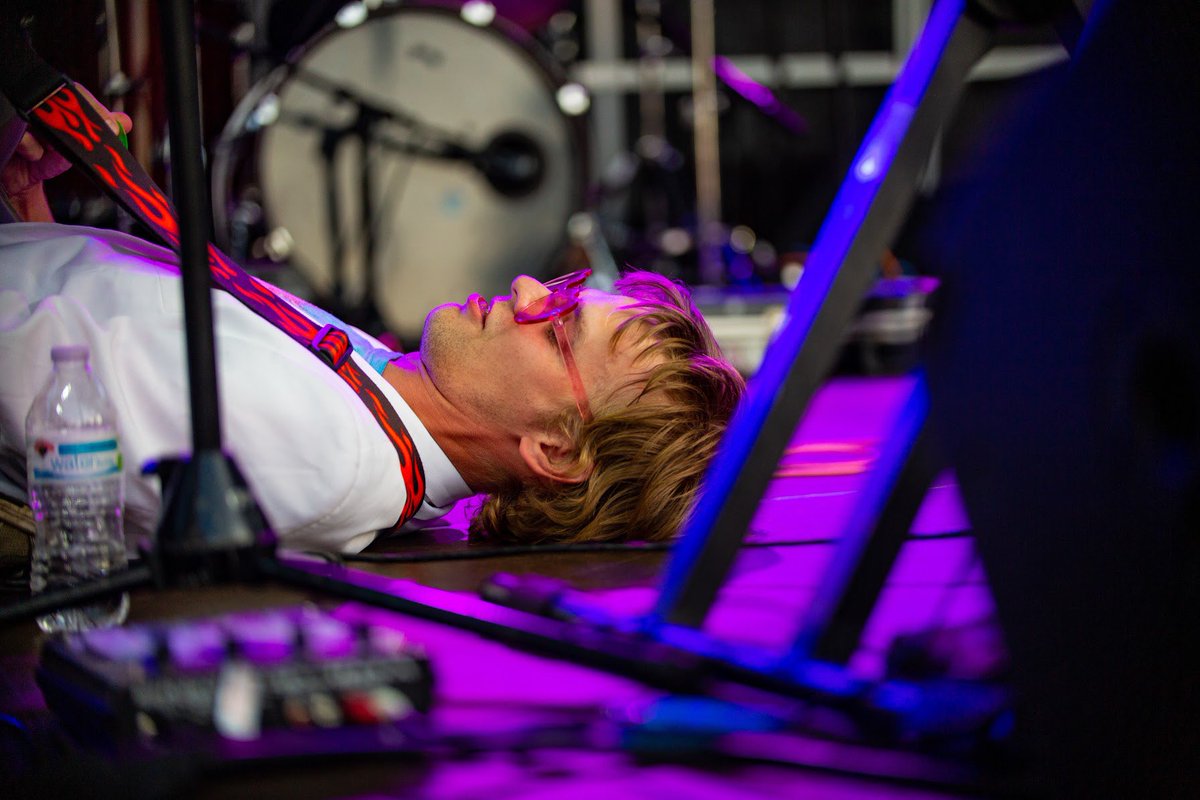 Absolutely love these pics <a href="/WindwoodLLC/">Windwood Productions</a> caught of @babyfuzzz yesterday. 🤘 #RockOnFest #ConcordNH