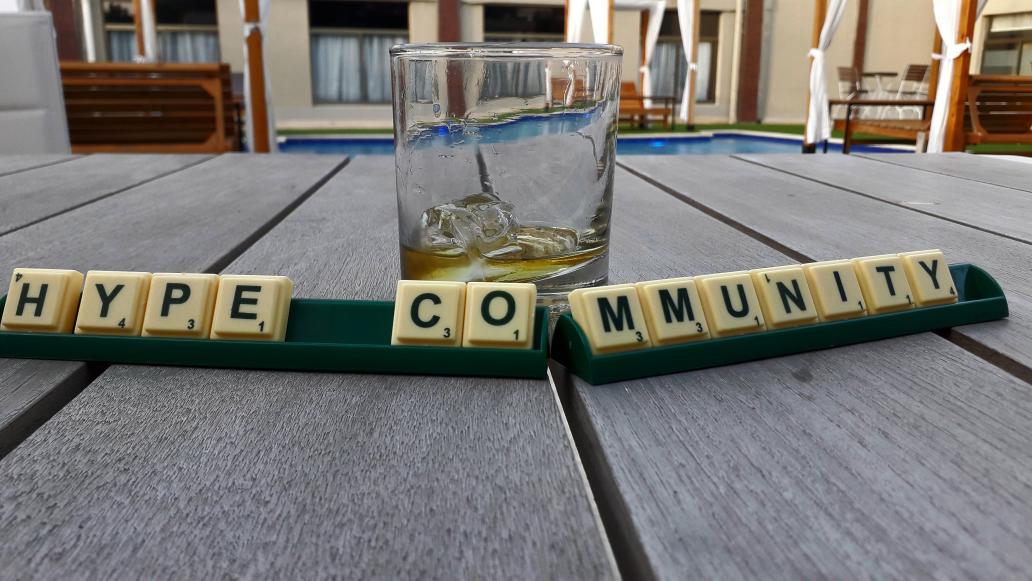 Hypecommunity2's tweet photo. Let's share a quality whiskey. At a pool bar, Summerset  intercontinental hotel,  maitama, Abuja. 
 @jamesonwhiskey #promotingqualitybrand #hype #marketingonline https://t.co/KB78QOex1z