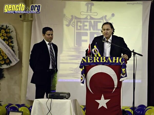 gencfborg's tweet photo. İLERİDE SELÇUK YULA VAR... 

Efsane futbolcularımızdan Selçuk Yula'yı vefatının 6. yılında saygı ve rahmet ile anıyoruz. https://t.co/IaUpFcNIa5
