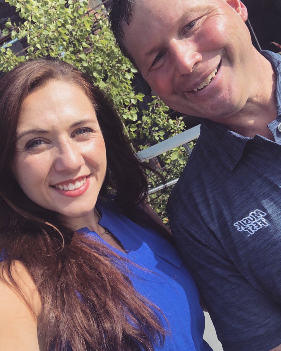 Courtney_SEN's tweet photo. LIVE from Musikfest 2019! I’m at SteelStacks with Doug Heater tonight. If you’re around for any of the shows, be sure to stop by and say hi! 👋🏼 🎶 @musikfest @steelstacks_pa @sectv @TV2_Sports @2Sports_Doug @ArtsQuest 
#musikfest #festing #steelstacks #serviceelectric https://t.co/NdGeXDZriK