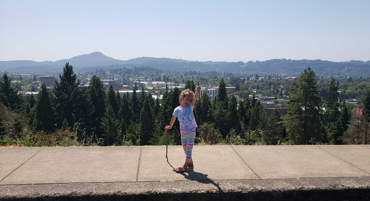 paloaltosoft's tweet photo. Team member, Desi took her daughter to hike Skinner Butte + explore the art at @5thStreetMarket during her lunch break today!
What better way to enjoy summertime on a Monday?😎☀️⛰
We love being conveniently close to all of these great activities! #PASlife #eugene #summer https://t.co/kODawj3gHb