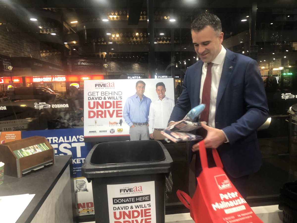 PMalinauskasMP's tweet photo. Supporting @FIVEaaBreakfast undie drive for @CatherineHse & @HuttStCentre, two great organisations providing vital support services for those experiencing homelessness @penbo @WGoodings https://t.co/35SG32S3OU