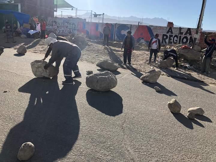 LuchoLopezVi's tweet photo. Sr.@MartinVizcarraC  tiene que hacerle oído a la calle el Populismo lo espera https://t.co/KCoDwEASSN
